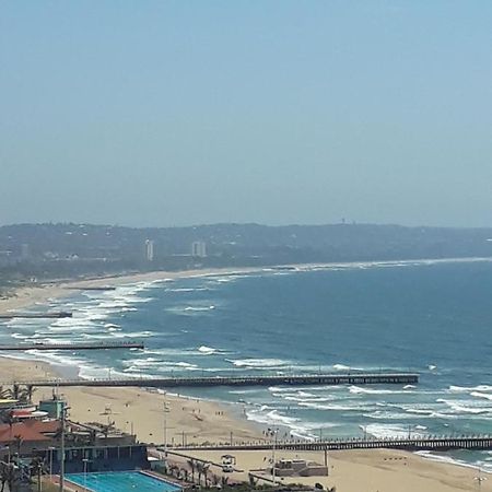Into The Blue On The Beach Durban Bagian luar foto